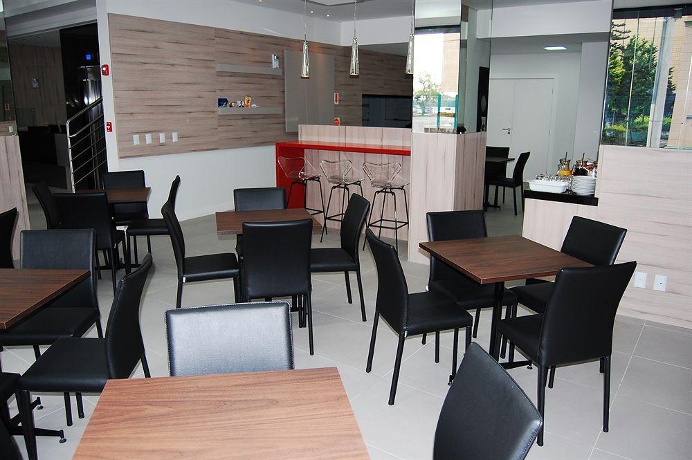瓦莱林伊塔贾/纳瓦甘特斯酒店 Itajaí 外观 照片